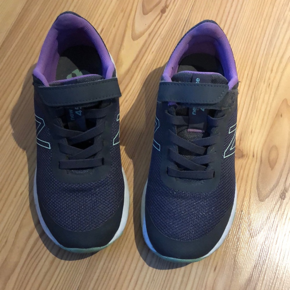 New Balance 455v2 Hook and Loop Running Shoe